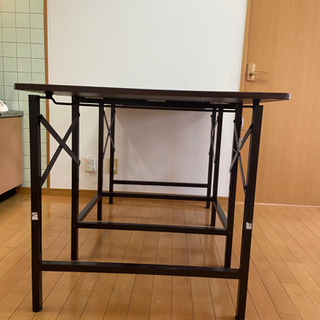 伸長式ダイニングテーブル
