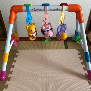 ※取引中！ベビージム メロディファンファンジム 西松屋