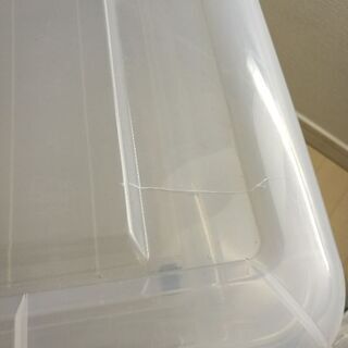 無料　蓋付き衣装ケース4個セットの画像