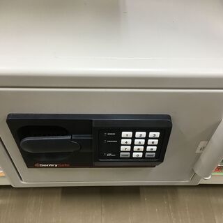 SentrySafe 耐火金庫 テンキータイプ SB0507  中古品