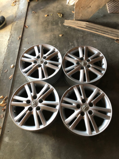 16インチアルミ