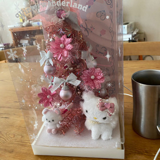 サンリオ　キティーちゃんケースイリクリスマスツリーの画像