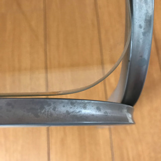 ガラステーブルの画像