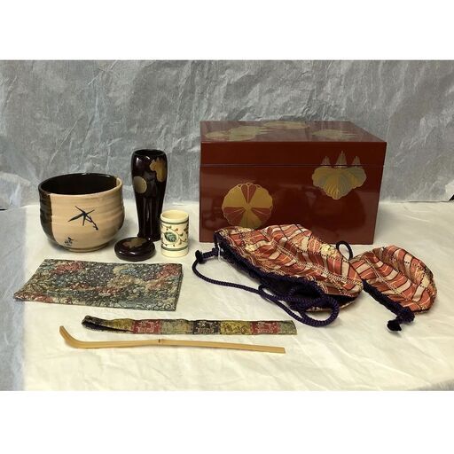 c855 茶箱 野点 高台寺蒔絵 漆塗 木製 抹茶碗 仕覆 香合 茶杓 淡々斎 茶道具