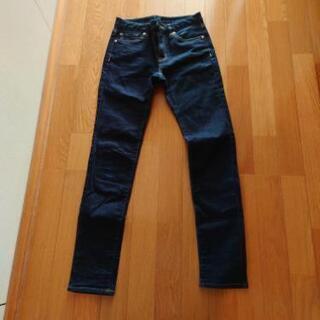 GUのジーパン　他色々まとめ売Mサイズ