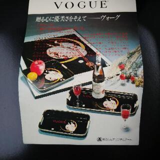 VOGUEの什器とか入れるモノ?の画像