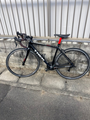 ロードバイク TREK EMONDA