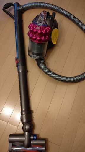 dyson掃除機  DC63