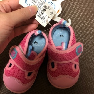 ベビーシューズ