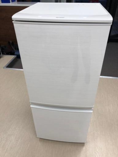 2017年製 SHARP 冷蔵庫 137L SJ-D14C-W