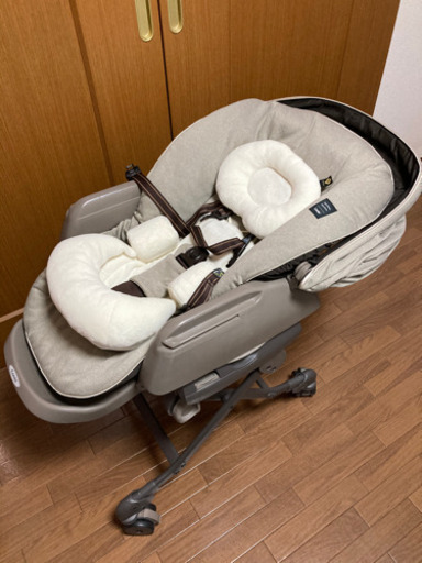 電動ネムリラ　オートスウィングベッド&チェア 7,400円