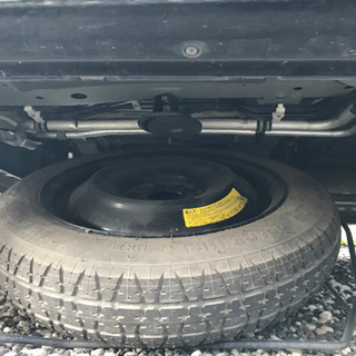 C27日産セレナスペアタイヤキットの画像