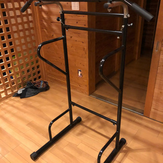 ぶら下がり健康器具