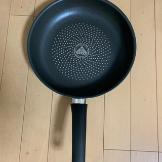 新品フライパンの画像