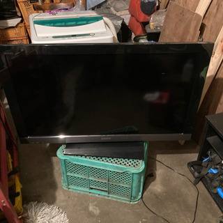 ソニー　KDL-40EX500 2010年式　リモコン無　画面右下スジ傷　カード有の画像