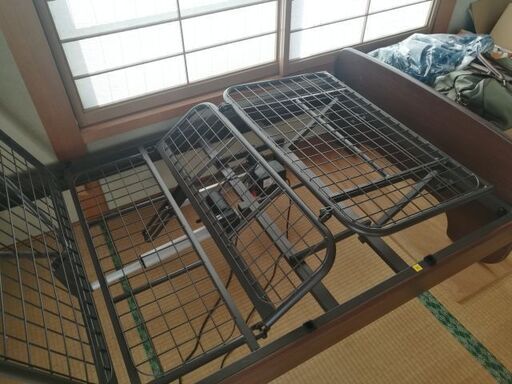 介護用電動ベット(引取り限定）