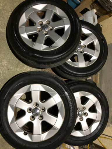 プリウス純正　アルミホイール　タイヤ4本セット