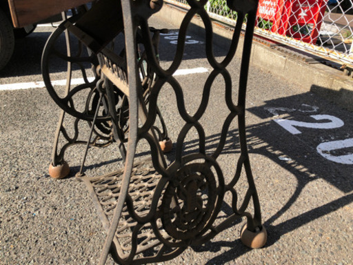 シンガー網足ミシン　昭和レトロ