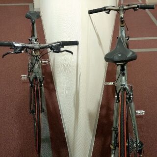 お値打ち価格にしました　TREK 7.5FX シルバー　サイズ17.5の画像