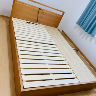 『決まりました🙆‍♂️』関家具　ベットフレーム（ダブル）