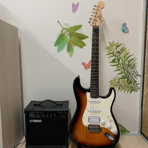 エレキギター Squier by Fender ストラトキャスター