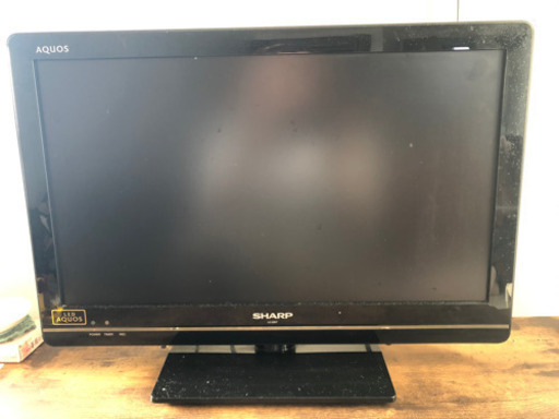 シャープ　AQUOS 22型