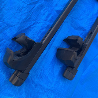 THULE ルーフバー&スキー,スノボーキャリア(ルーフレール用)の画像