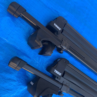 THULE ルーフバー&スキー,スノボーキャリア(ルーフレール用)の画像