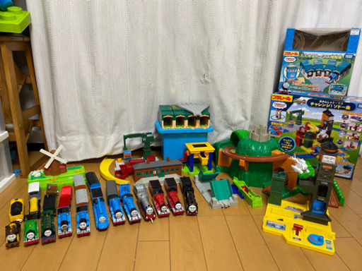 プラレールトーマス大容量セット！