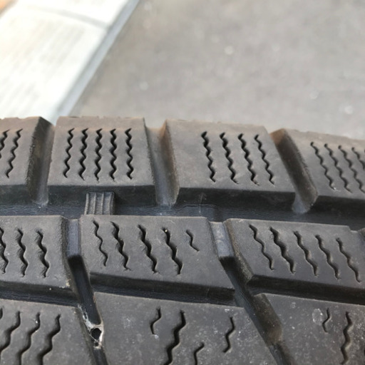 GOOD YEAR ICENAVI スタッドレスタイヤ4本　215/70/R16