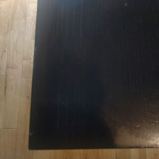 IKEAのダイニングテーブル(ブラック)の画像
