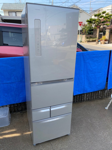 お薦め品‼️激安‼️東芝5ドア冷蔵庫 VEGETA 426L 2014年