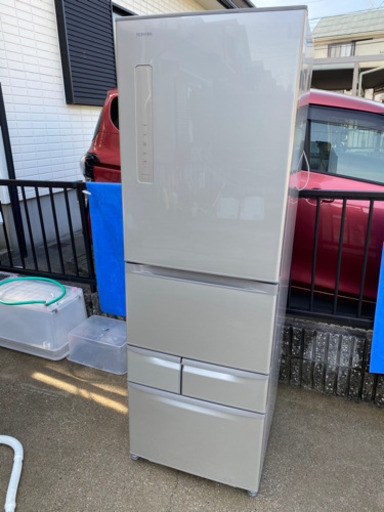 お薦め品‼️激安‼️東芝5ドア冷蔵庫 VEGETA 426L 2014年
