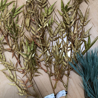 クリスマス、お正月用造花セット　値下げしましたの画像