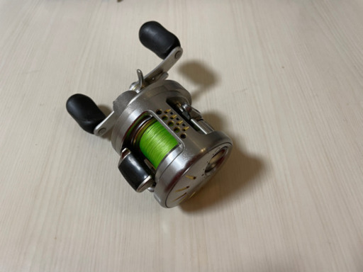 カルカッタコンクエスト101DC シマノ　バス釣り