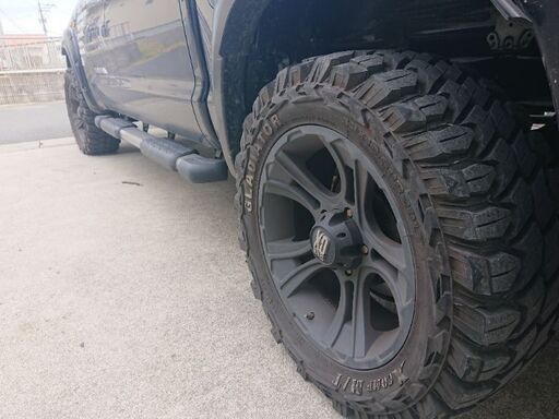 4本セット　KMC タンドラ ロックスター ラングラー ハイラックス