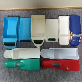 駅弁の容器の画像