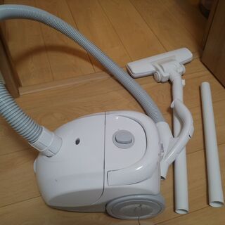 【紙パック式掃除機】無料でお譲りします。