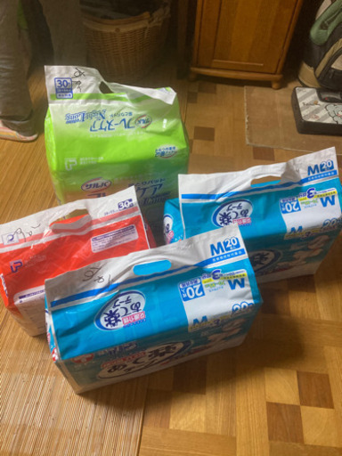 介護用紙オムツ