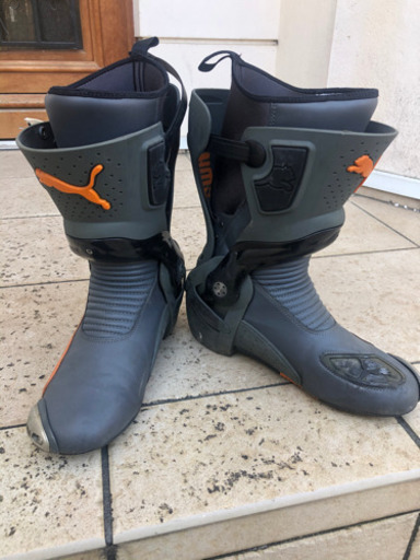 ライディングシューズ