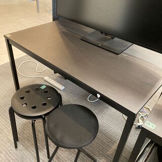 IKEAデスク TÄRENDÖ テーレンドー ●の画像