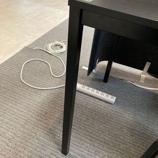 IKEAデスク TÄRENDÖ テーレンドー ●の画像