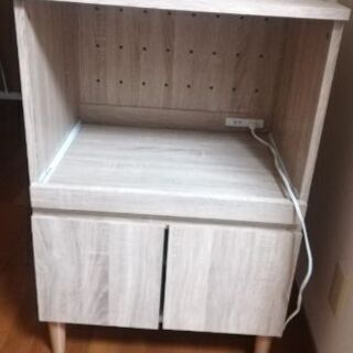 キッチン収納棚