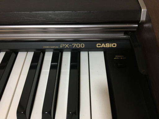 カシオ　電子ピアノ　Privia PX-700