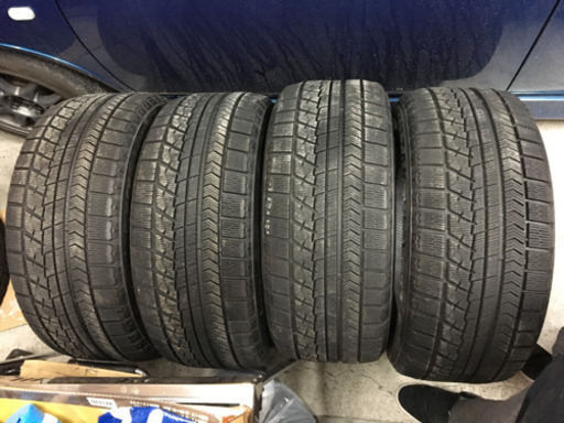 ブリヂストン VRX 245/50R18