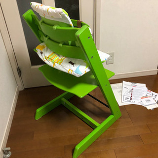 STOKKE ストッケ　ベビーチェア　トラップトリップ　クッション、取説付きの画像