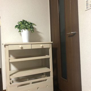 超美品　キッチン収納　オフホワイト　