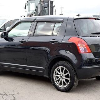 ZD11S スズキ 後期型スイフト 4WD　車検令和3年10月26日迄　夏冬タイヤ付　シートヒーター　エンジンスターター　タイミングチェーン　北海道/旭川　２２０,０００円！！　の画像