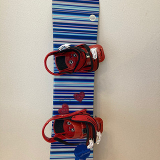 中古　子供スノーボードとビンディング　Burtonの画像