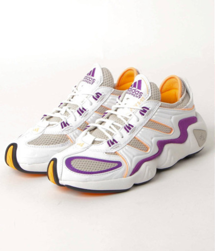adidasオリジナル